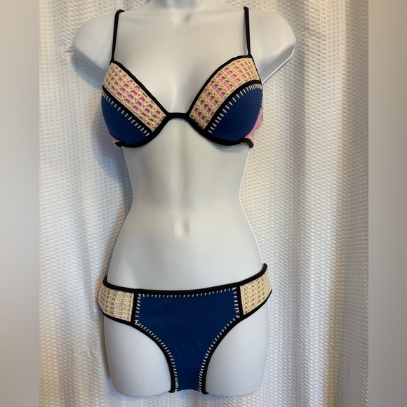 Victoria’s Secret pink & blue & crochet two piece swimsuit bikini size 34B M - Picture 1 of 10